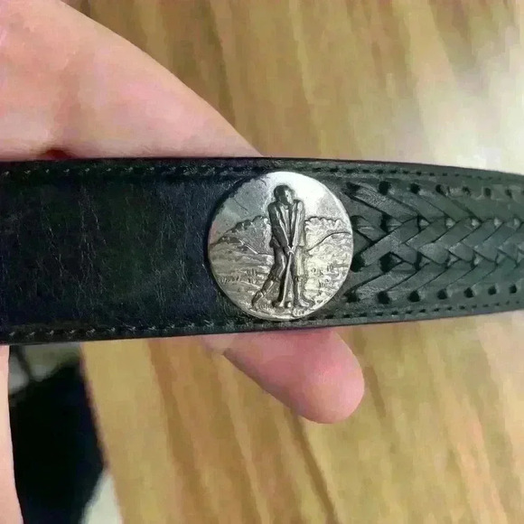 Brighton Onyx Two-Tone Leather Belt Size 44 Golf Theme - Picture 5 of 8